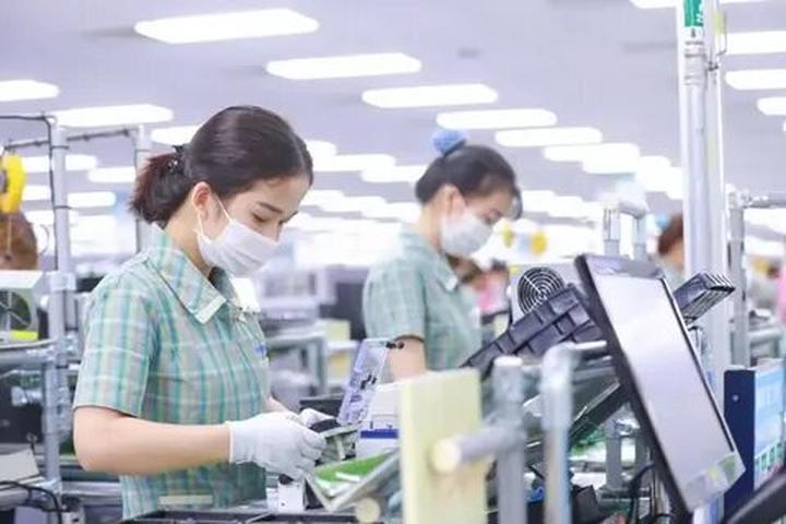 Từ 4 kiểu áo sơ mi dìm dáng, xỉn đến chiến lược content: Hotspot Matrix chia sẻ